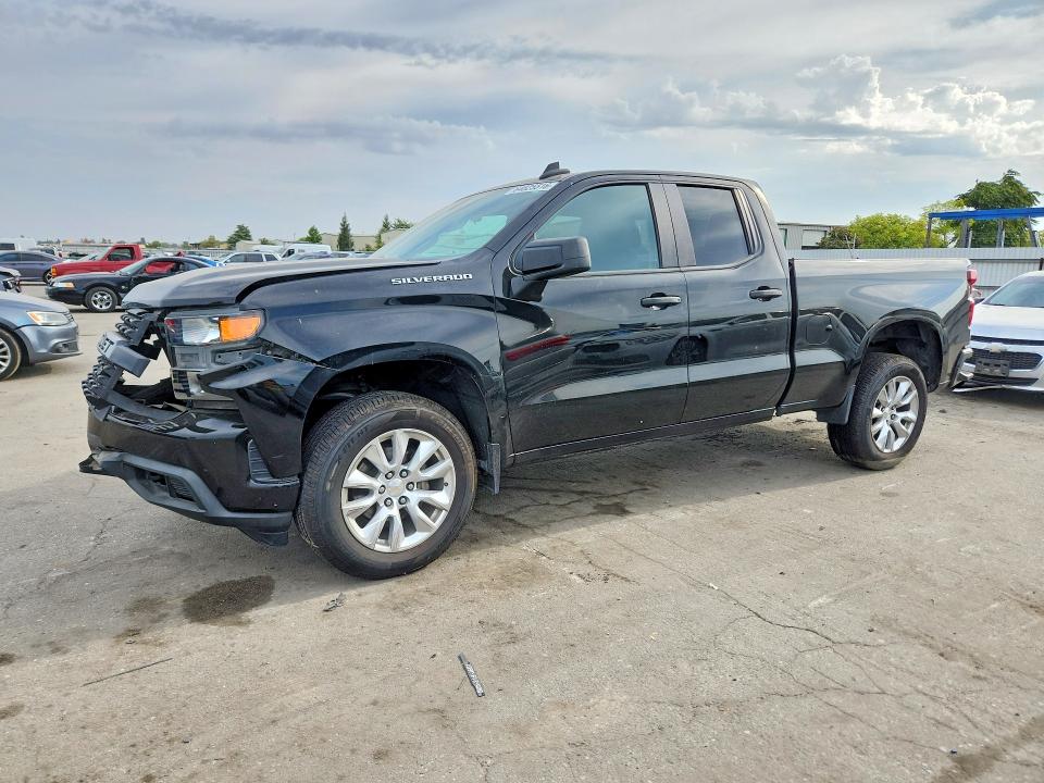 Auction sale of the 2020 Chevrolet Silverado, vin: 1GCRWBEH7LZ258063, lot number: 64825516