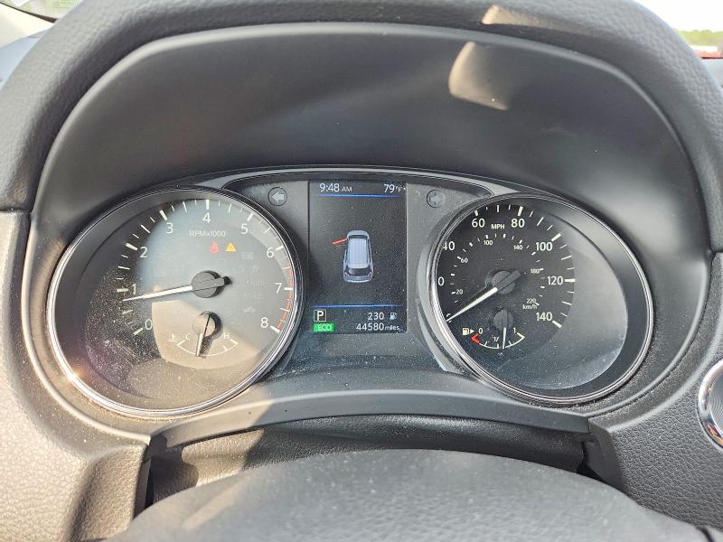 64572046 :رقم المزاد ، JN8AT2MV4LW136103 vin ، 2020 Nissan Rogue مزاد بيع