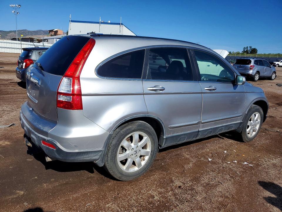 64741016 :رقم المزاد ، JHLRE48737C061372 vin ، 2007 Honda Cr-v مزاد بيع