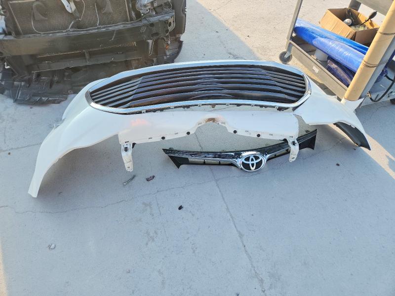 62654076 :رقم المزاد ، 4T1BK1EB5GU242591 vin ، 2016 Toyota Avalon مزاد بيع