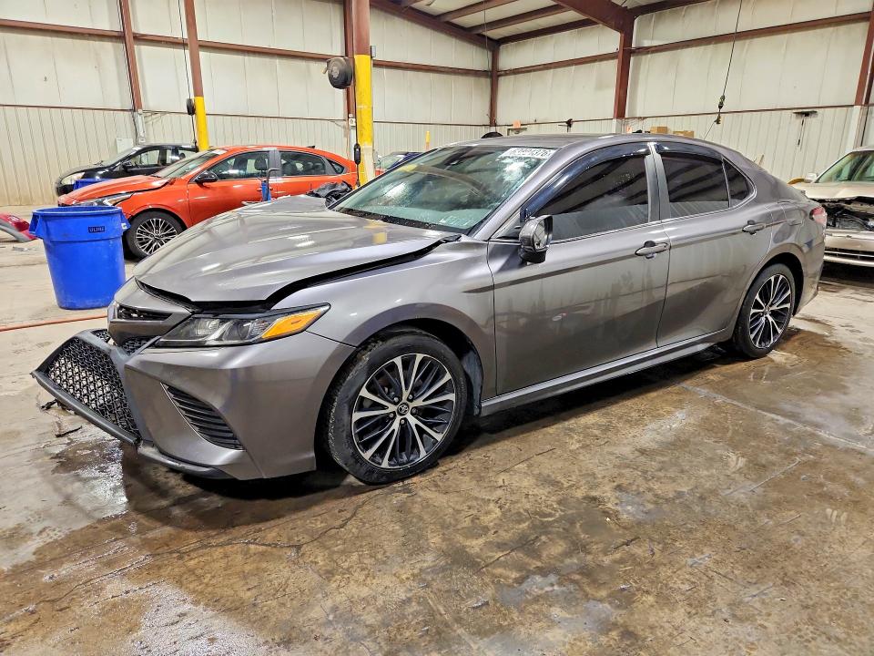 2019 Toyota Camry მანქანა იყიდება აუქციონზე, vin: 4T1B11HK1KU813260, აუქციონის ნომერი: 63804376