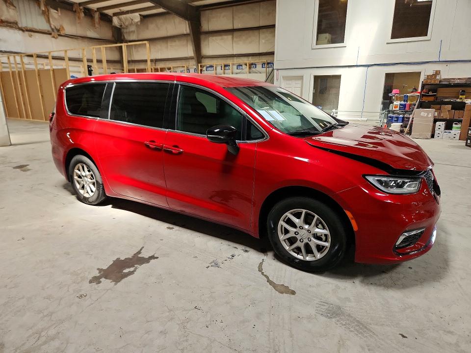 Продажа на аукционе авто 2026 Chrysler Pacifica, vin: 2C4RC1BG9TR175243, номер лота: 64589706