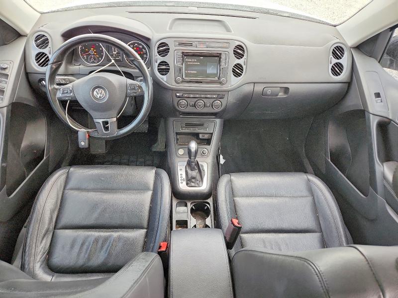 67183776 :رقم المزاد ، WVGUV7AX0HK022552 vin ، 2017 Volkswagen Tiguan مزاد بيع