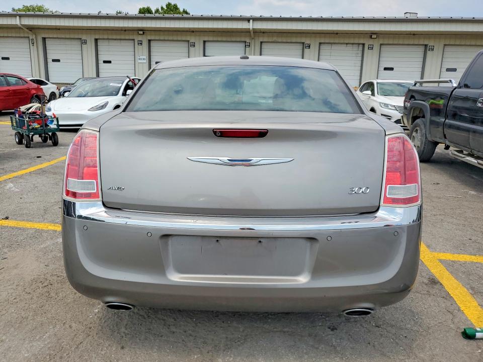2014 Chrysler 300 მანქანა იყიდება აუქციონზე, vin: 2C3CCARG7EH323124, აუქციონის ნომერი: 63701816