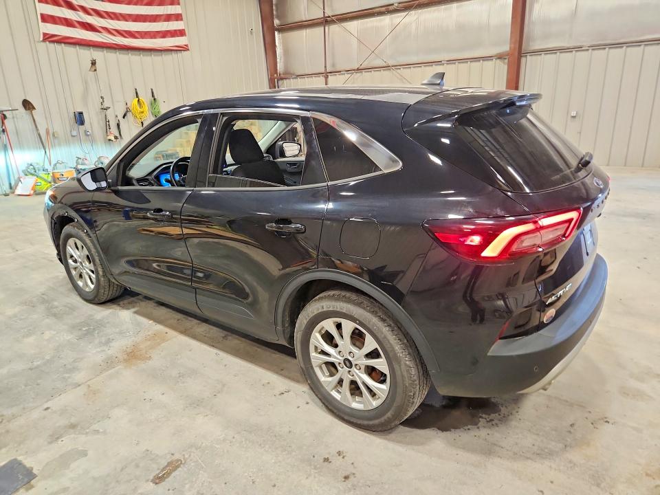 Продажа на аукционе авто 2023 Ford Escape, vin: 1FMCU0GNXPUA11377, номер лота: 51684966