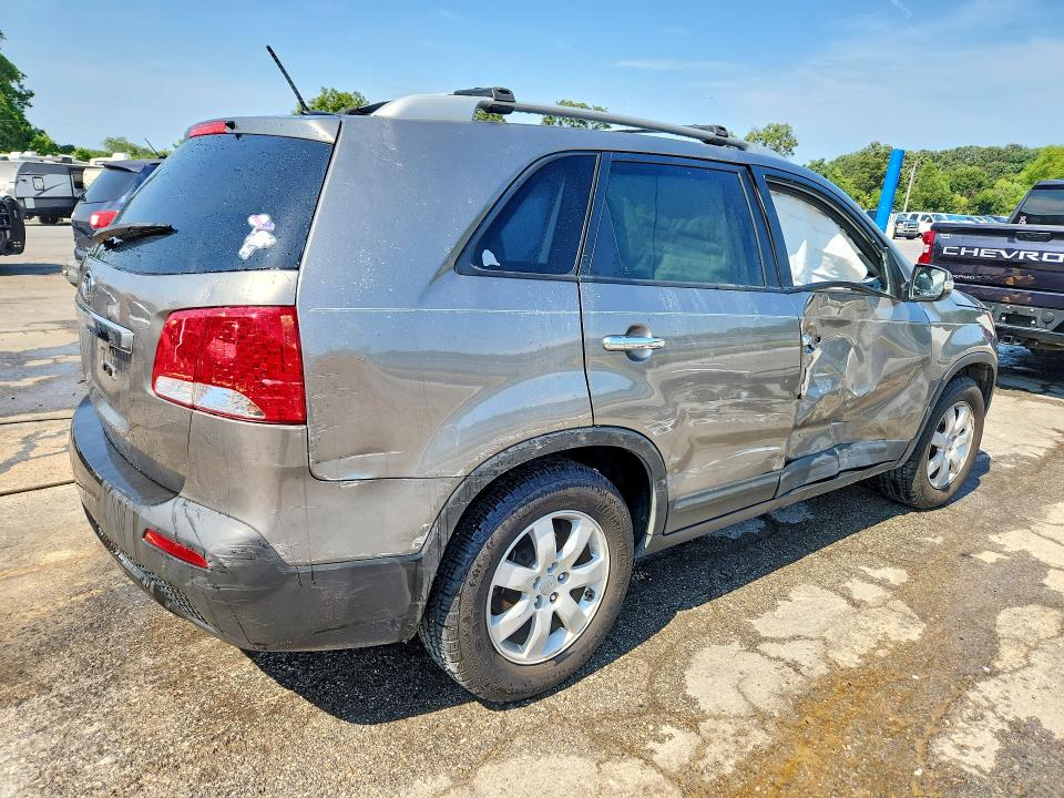 Продаж на аукціоні авто 2013 Kia Sorento, vin: 5XYKT3A69DG347427, номер лоту: 64796336