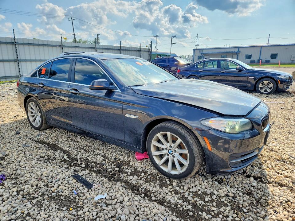 63671886 :رقم المزاد ، WBA5B3C55ED533967 vin ، 2014 Bmw 535 مزاد بيع