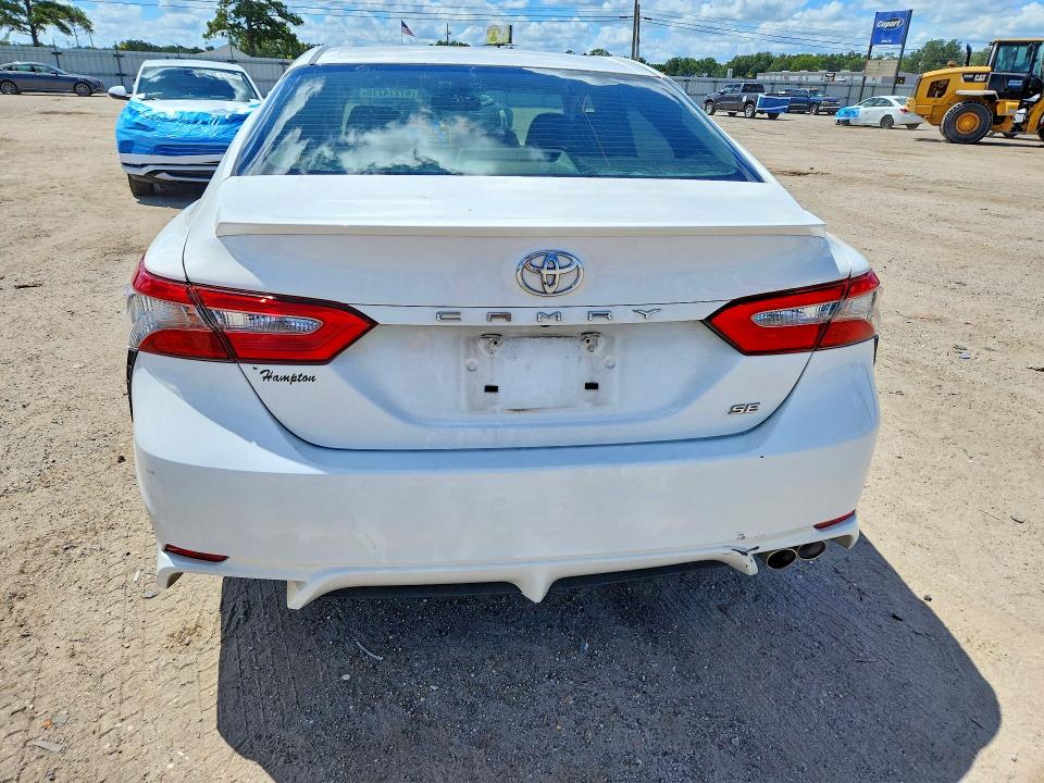 2018 Toyota Camry მანქანა იყიდება აუქციონზე, vin: JTNB11HK3J3009322, აუქციონის ნომერი: 67274716