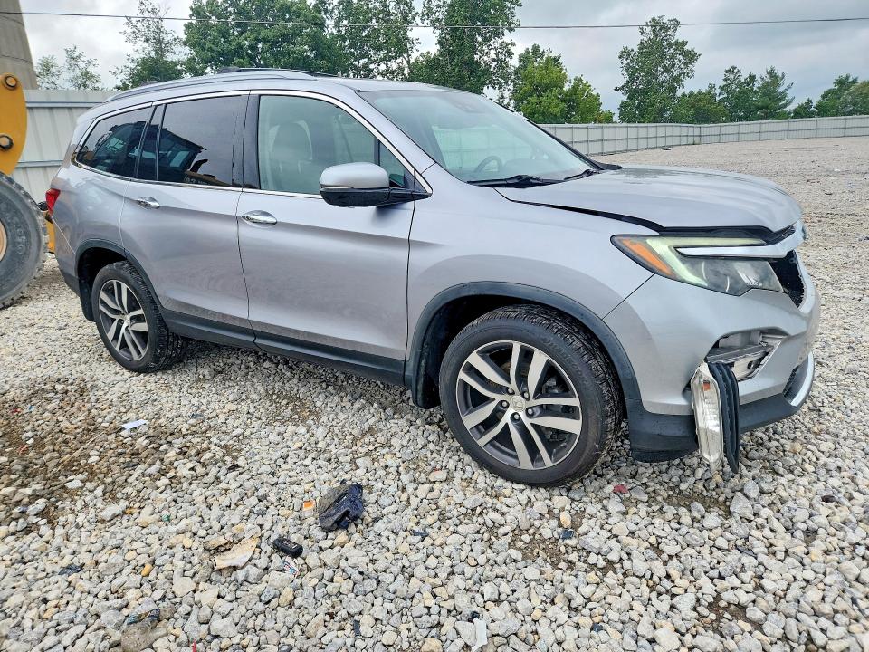 63584436 :رقم المزاد ، 5FNYF6H04HB062085 vin ، 2017 Honda Pilot مزاد بيع