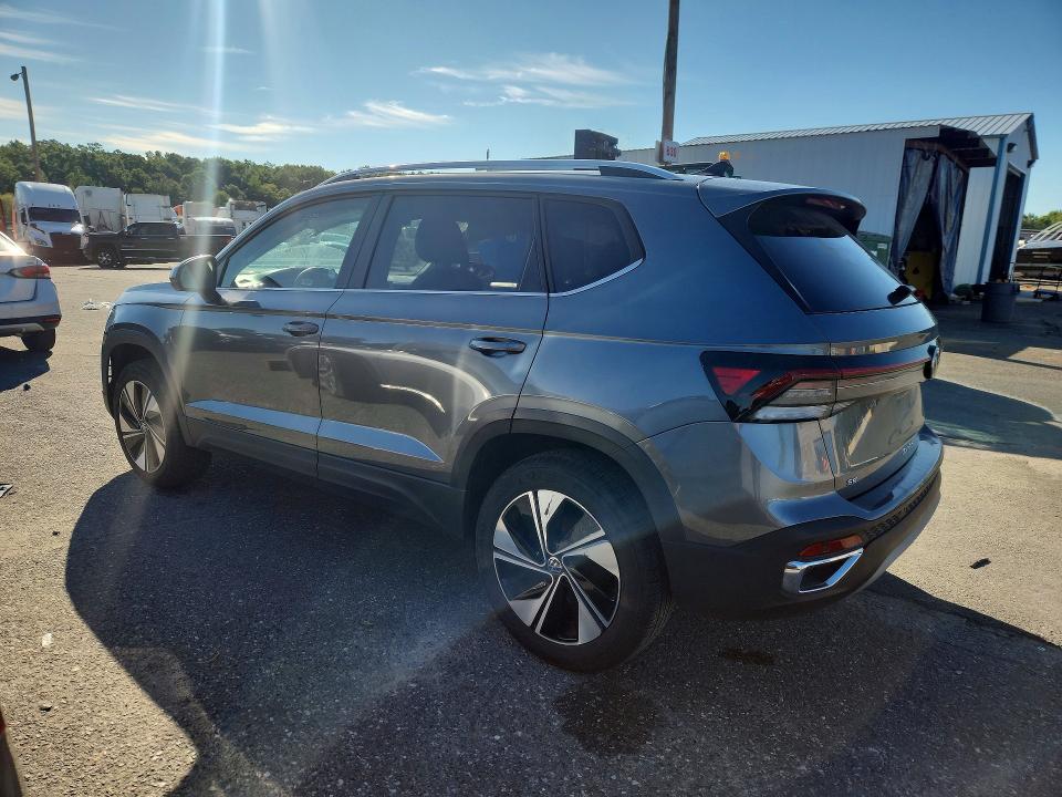 66350686 :رقم المزاد ، 3VVUC7B23SM024262 vin ، 2025 Volkswagen Taos مزاد بيع