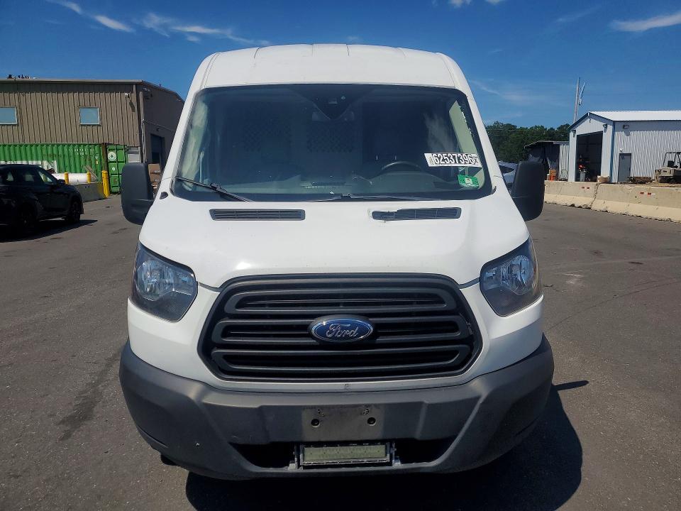 Продажа на аукционе авто 2019 Ford Transit, vin: 1FTYR1CM3KKB45196, номер лота: 62537396