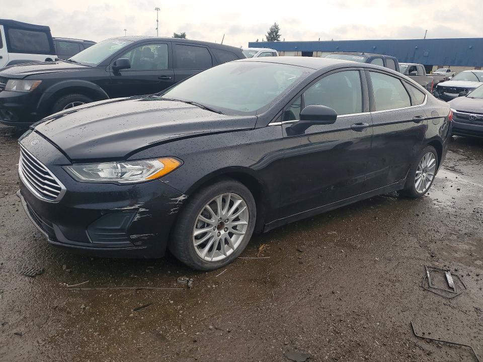 2020 Ford Fusion მანქანა იყიდება აუქციონზე, vin: 3FA6P0HD0LR125457, აუქციონის ნომერი: 64548996