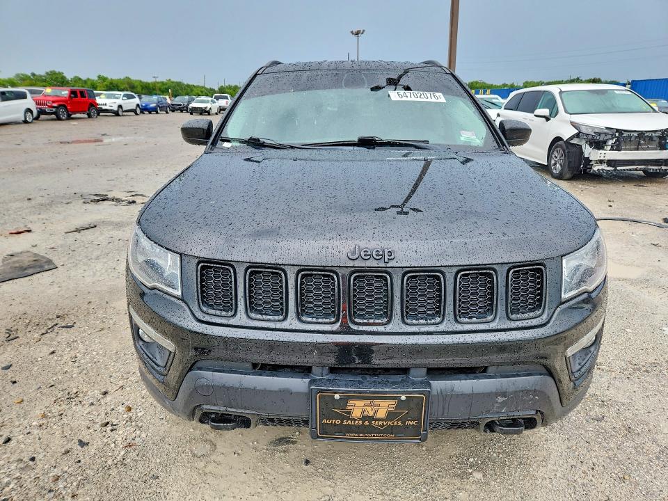 64702076 :رقم المزاد ، 3C4NJDAB5LT174339 vin ، 2020 Jeep Compass مزاد بيع