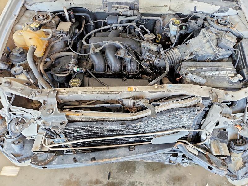 66451576 :رقم المزاد ، 1FMYU04162KB22875 vin ، 2002 Ford Escape مزاد بيع