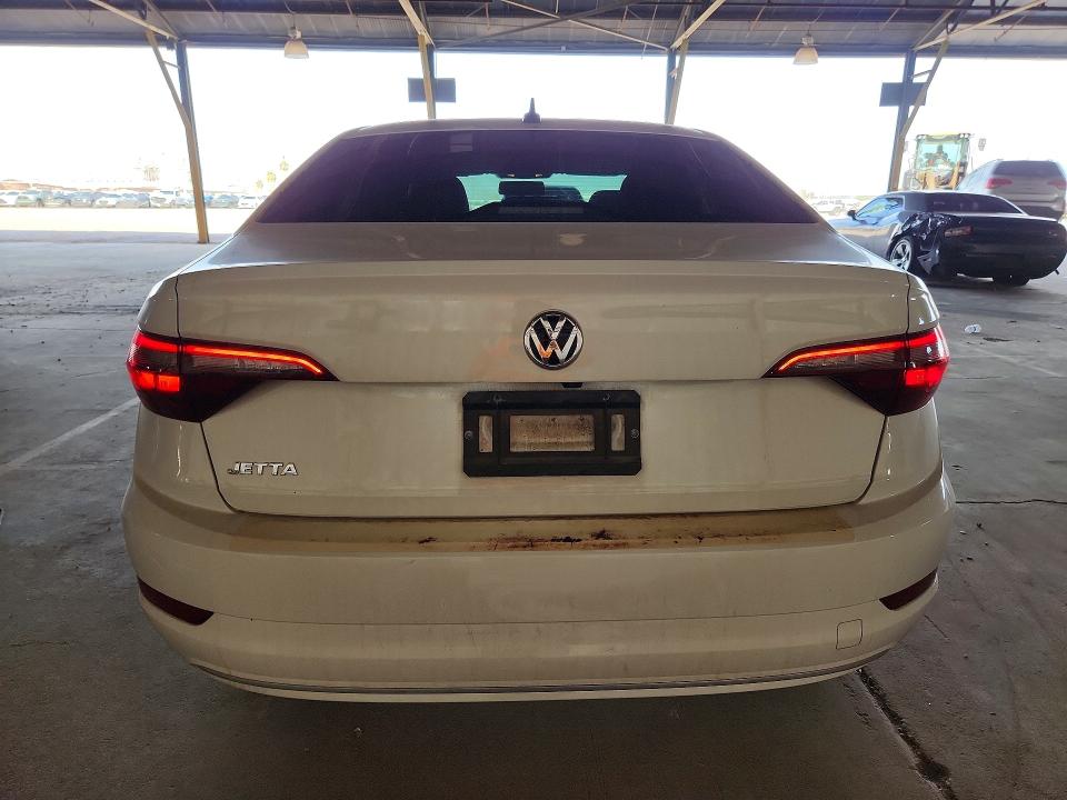 63541026 :رقم المزاد ، 3VWCB7BU9LM058607 vin ، 2020 Volkswagen Jetta مزاد بيع