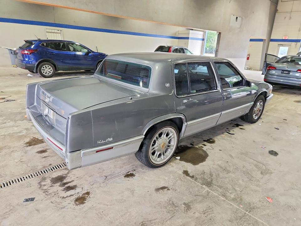 63580256 :رقم المزاد ، 1G6CD53BXP4209523 vin ، 1993 Cadillac Deville مزاد بيع