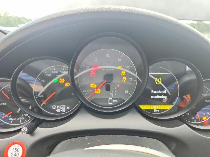 Продаж на аукціоні авто 2012 Porsche Cayenne, vin: WP1AE2A26CLA93688, номер лоту: 64133286