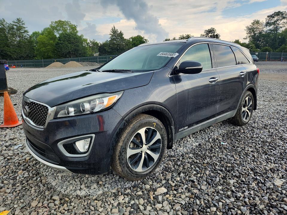 Auction sale of the 2016 Kia Sorento, vin: 5XYPHDA50GG085953, lot number: 64463666