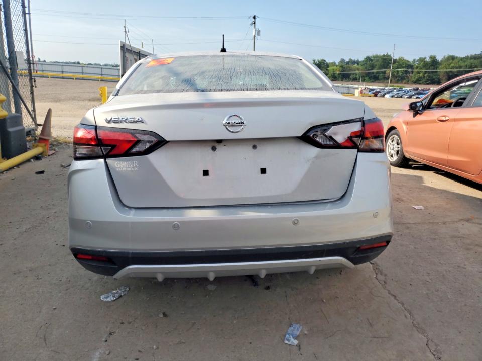 66611266 :رقم المزاد ، 3N1CN8DV1ML858298 vin ، 2021 Nissan Versa مزاد بيع