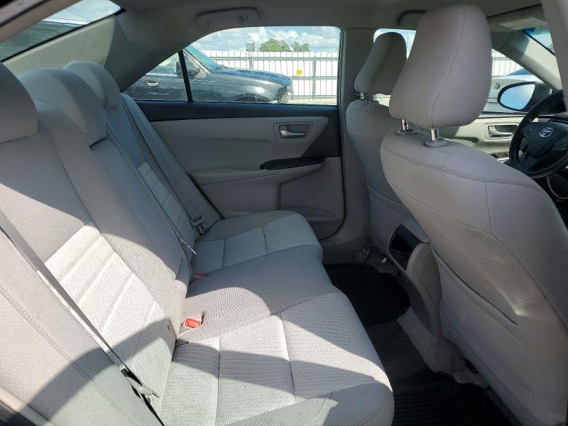64017606 :رقم المزاد ، 4T4BF1FK2GR570091 vin ، 2016 Toyota Camry مزاد بيع