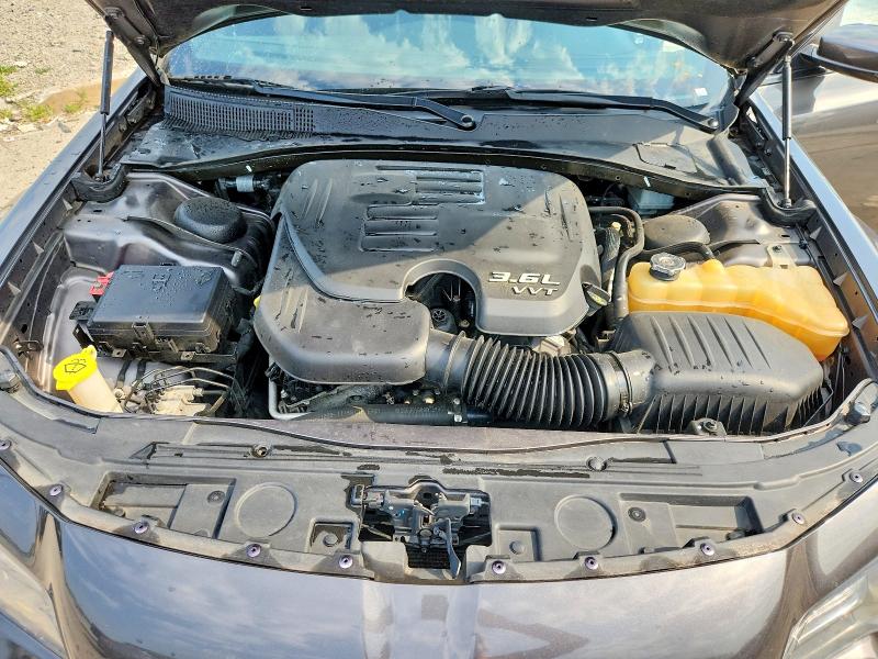 64644656 :رقم المزاد ، 2C3CCAGG2GH253389 vin ، 2016 Chrysler 300 مزاد بيع