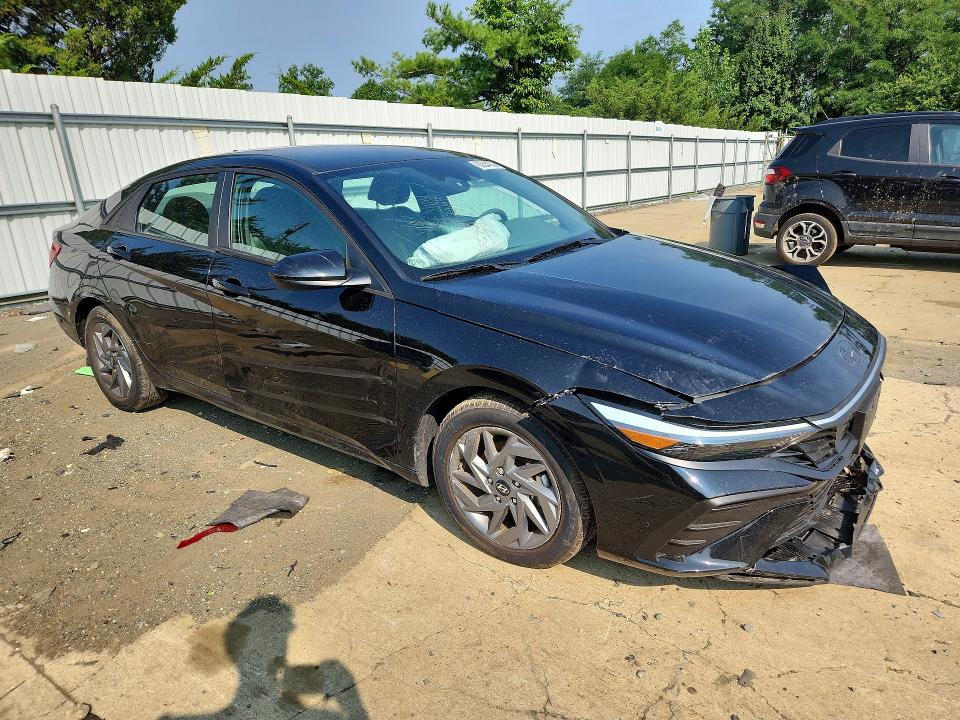63644036 :رقم المزاد ، KMHLM4DG7RU730893 vin ، 2024 Hyundai Elantra مزاد بيع