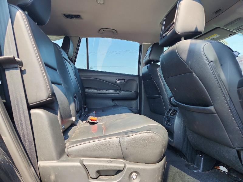 Продаж на аукціоні авто 2017 Honda Pilot, vin: 5FNYF5H50HB012709, номер лоту: 63896386