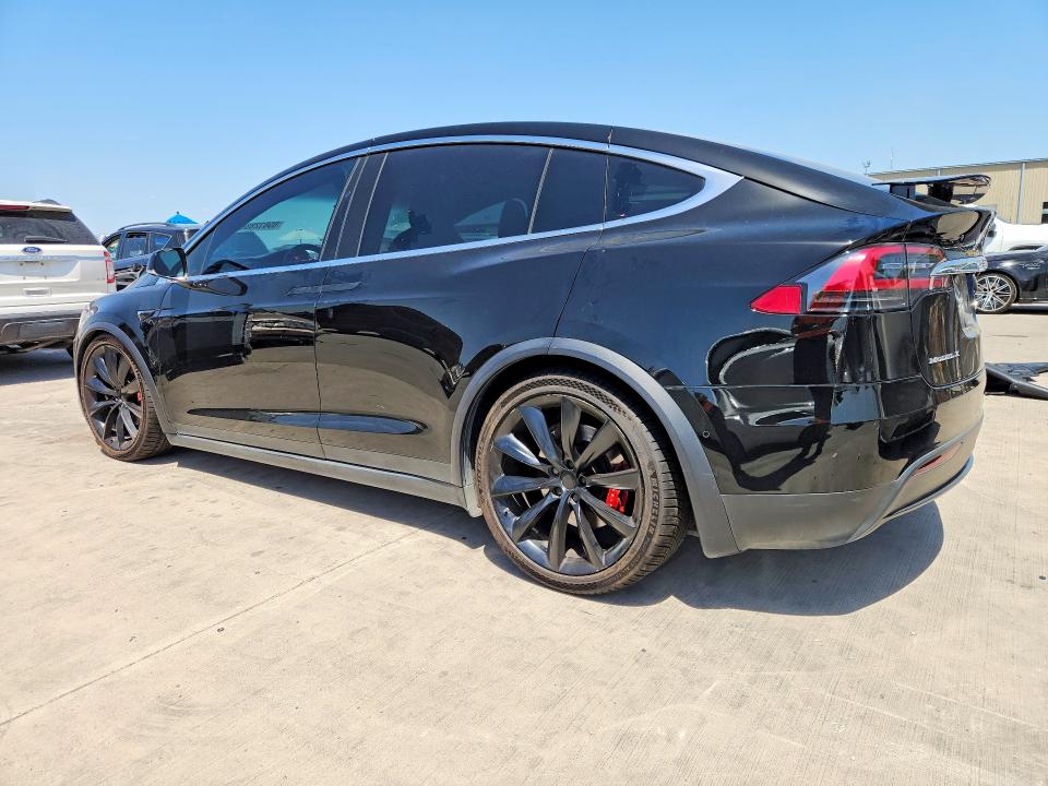Продаж на аукціоні авто 2018 Tesla Model X, vin: 5YJXCBE48JF091373, номер лоту: 65812886