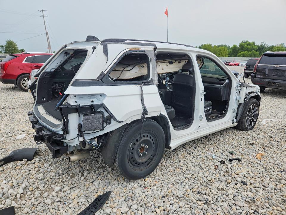 64776576 :رقم المزاد ، 1C4RJYD62N8717512 vin ، 2022 Jeep Grand Cherokee مزاد بيع