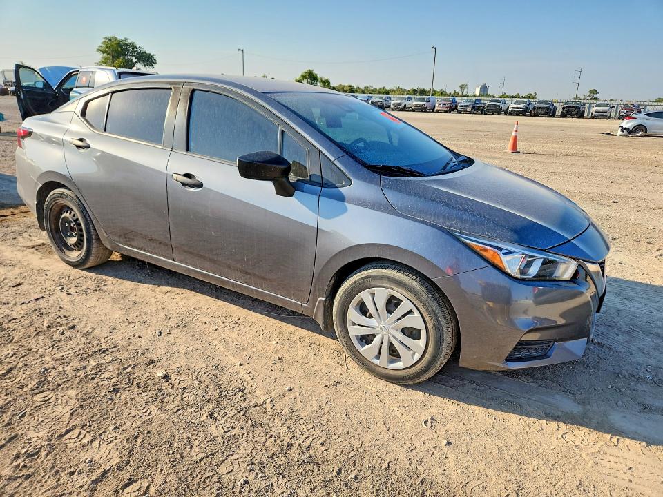 66745126 :رقم المزاد ، 3N1CN8DV0ML897111 vin ، 2021 Nissan Versa مزاد بيع