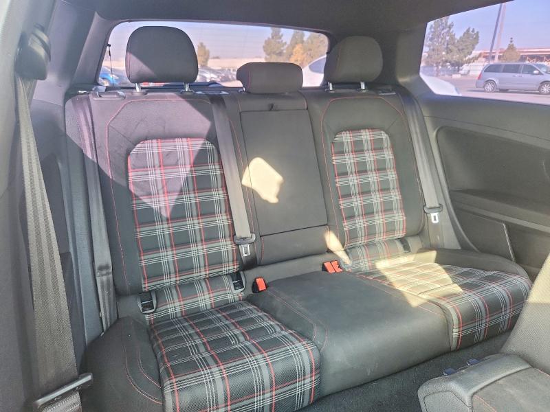 Продажа на аукционе авто 2016 Volkswagen Gti, vin: 3VWYT7AU7GM025597, номер лота: 63919156