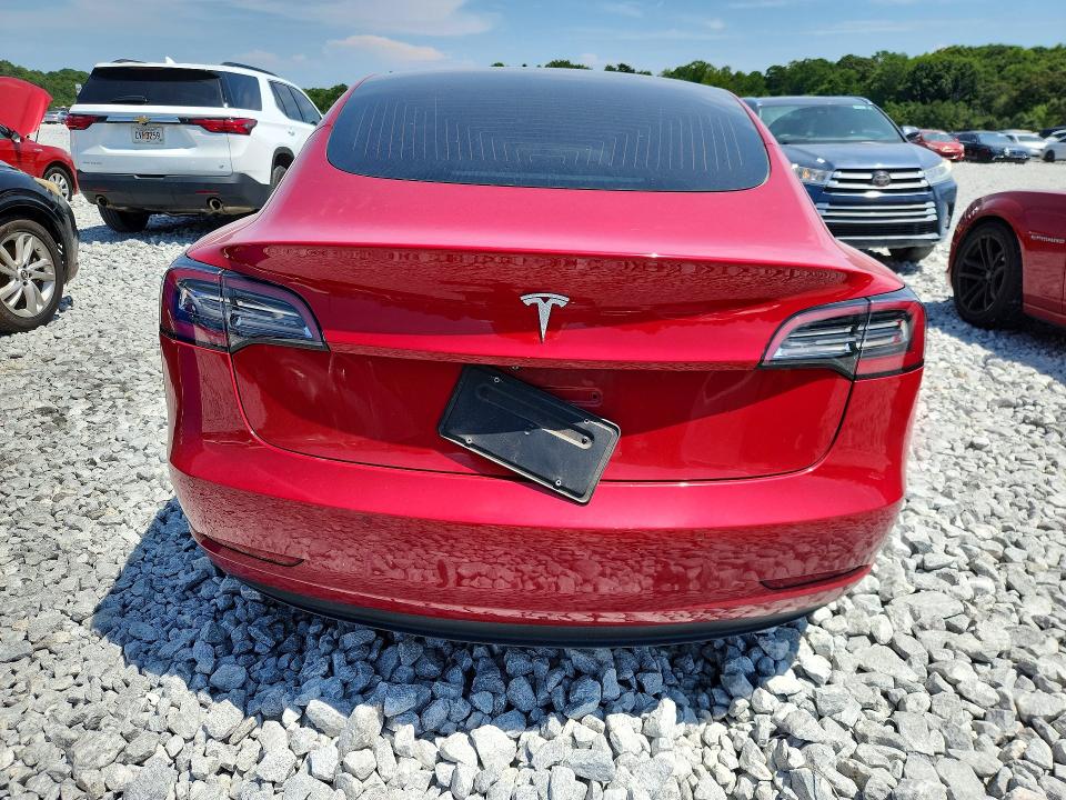 65828226 :رقم المزاد ، 5YJ3E1EA2KF402077 vin ، 2019 Tesla Model 3 مزاد بيع
