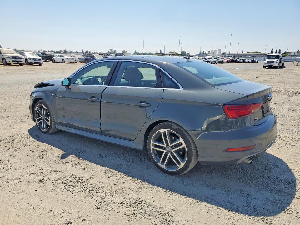 Продажа на аукционе авто 2017 Audi A3, vin: WAUJ8GFF4H1037508, номер лота: 64919296