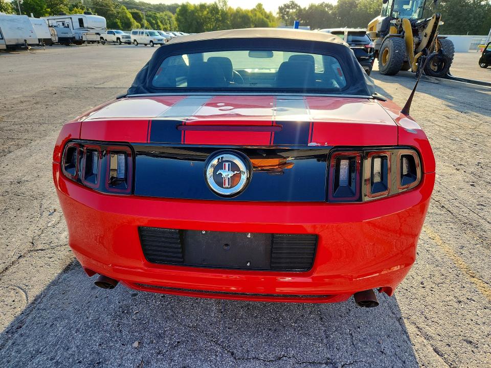 Продажа на аукционе авто 2014 Ford Mustang, vin: 1ZVBP8EMXE5211065, номер лота: 62480866