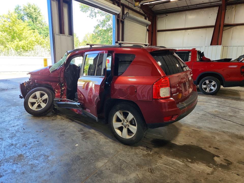 2011 Jeep Compass მანქანა იყიდება აუქციონზე, vin: 1J4NF1FB7BD134139, აუქციონის ნომერი: 65897756