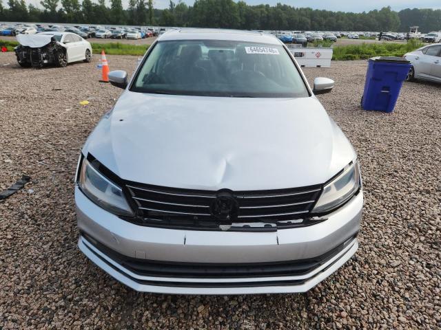 64654746 :رقم المزاد ، 3VWL07AJXFM247901 vin ، 2015 Volkswagen Jetta مزاد بيع