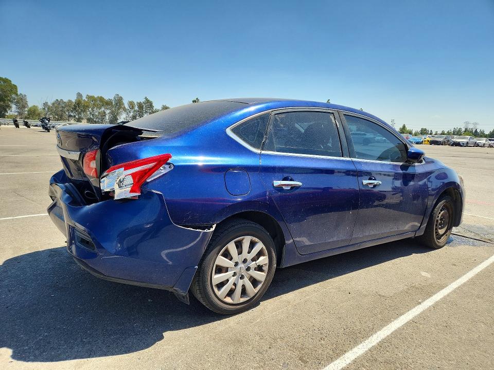 Продаж на аукціоні авто 2016 Nissan Sentra, vin: 3N1AB7APXGY271654, номер лоту: 64499796