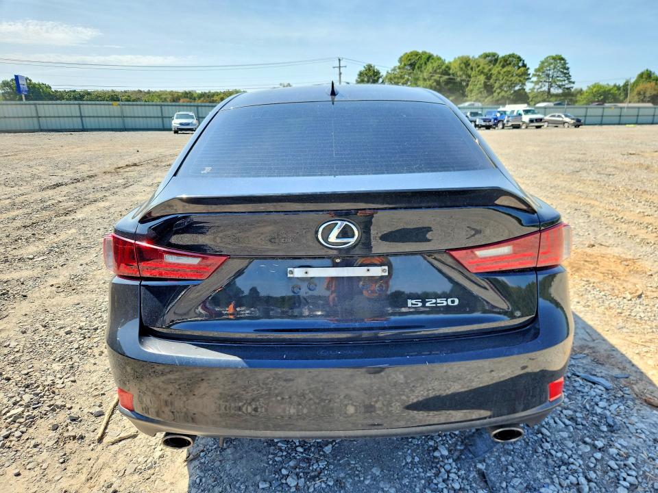 2015 Lexus Is მანქანა იყიდება აუქციონზე, vin: JTHBF1D27F5052695, აუქციონის ნომერი: 65691326