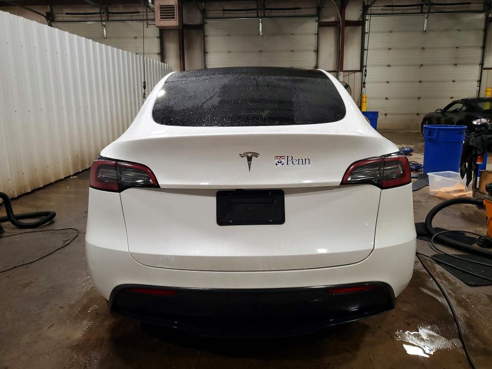 Auction sale of the 2024 Tesla Model  Y, vin: 7SAYGDED5RF127426, lot number: 65817466