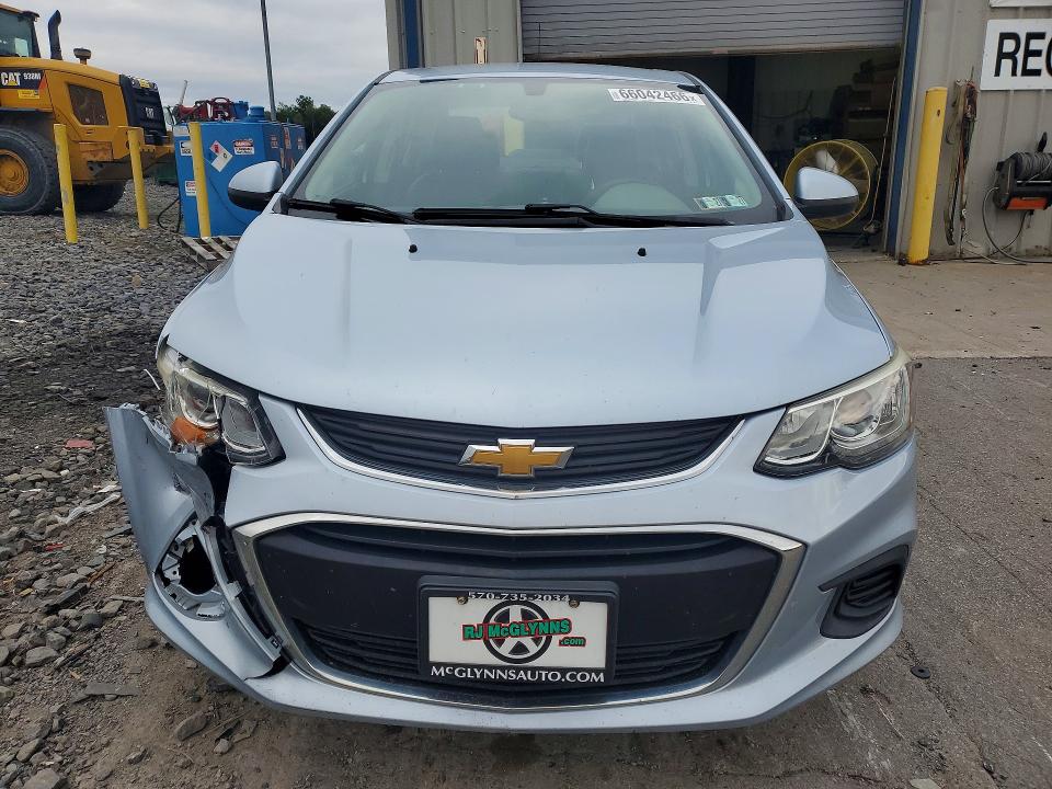 Продаж на аукціоні авто 2018 Chevrolet Sonic, vin: 1G1JF5SB7J4106124, номер лоту: 66042466