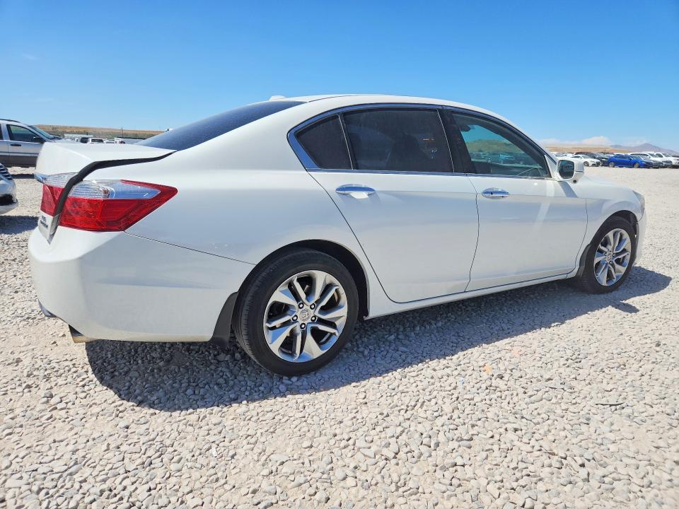 Продаж на аукціоні авто 2015 Honda Accord, vin: 1HGCR3F91FA004086, номер лоту: 66058266