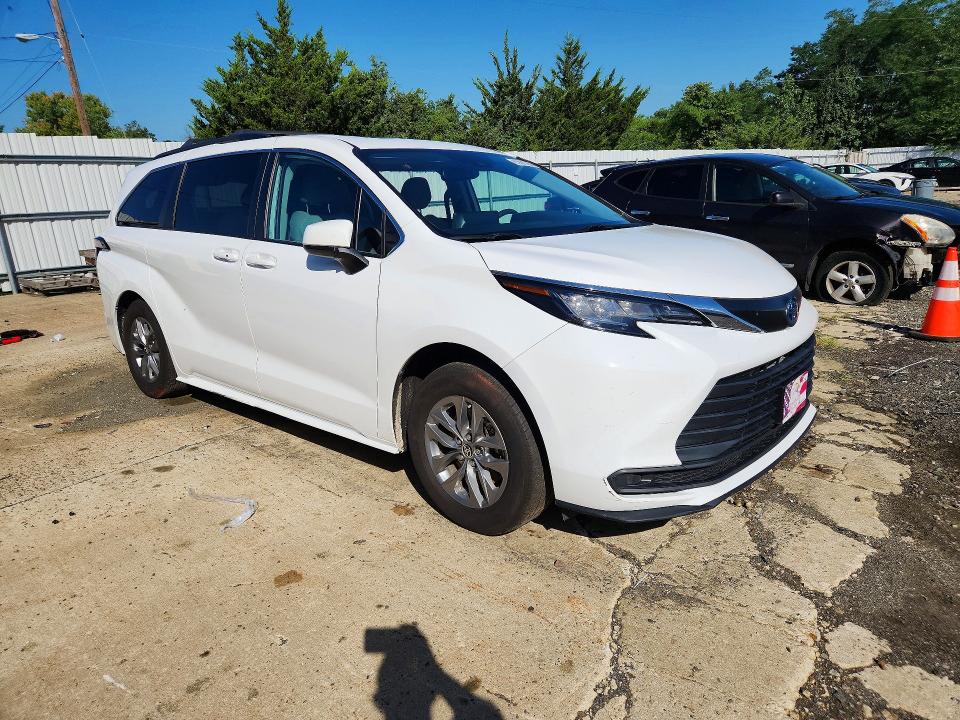 2022 Toyota Sienna მანქანა იყიდება აუქციონზე, vin: 5TDBSKFC4NS044376, აუქციონის ნომერი: 65826206