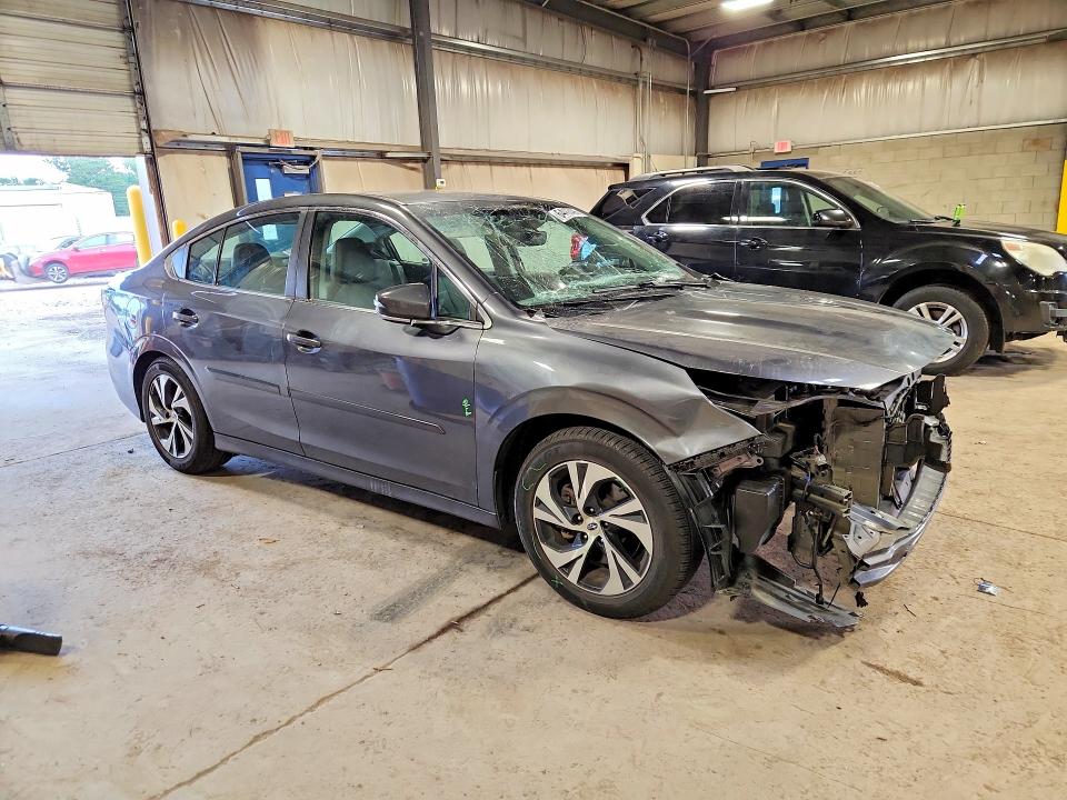 64465496 :رقم المزاد ، 4S3BWAC68N3005773 vin ، 2022 Subaru Legacy مزاد بيع