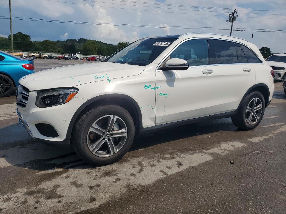 64417086 :رقم المزاد ، WDC0G4KB1HV004715 vin ، 2017 Mercedes-benz Glc مزاد بيع