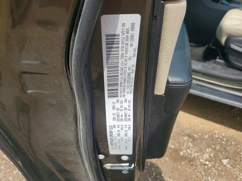 64620186 :رقم المزاد ، 1C4PJLCB2FW629002 vin ، 2015 Jeep Cherokee مزاد بيع