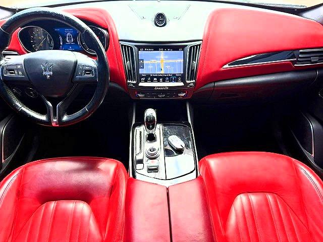 Продажа на аукционе авто 2018 Maserati Levante, vin: ZN661XUA6JX292117, номер лота: 65043096