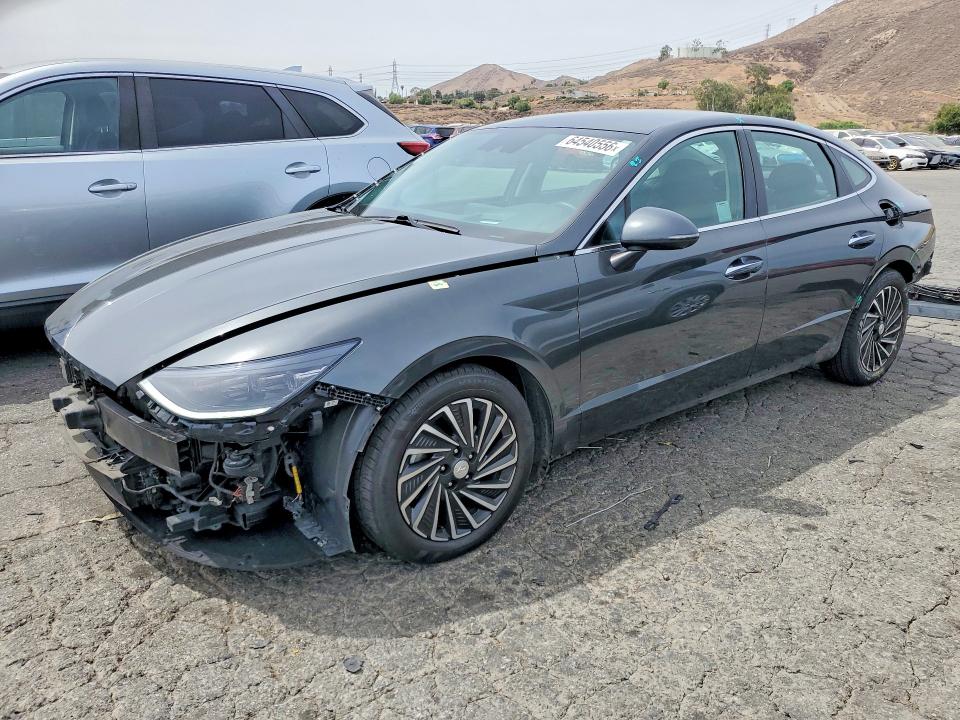 2020 Hyundai Sonata Hybrid მანქანა იყიდება აუქციონზე, vin: KMHL54JJ1LA013685, აუქციონის ნომერი: 64540556