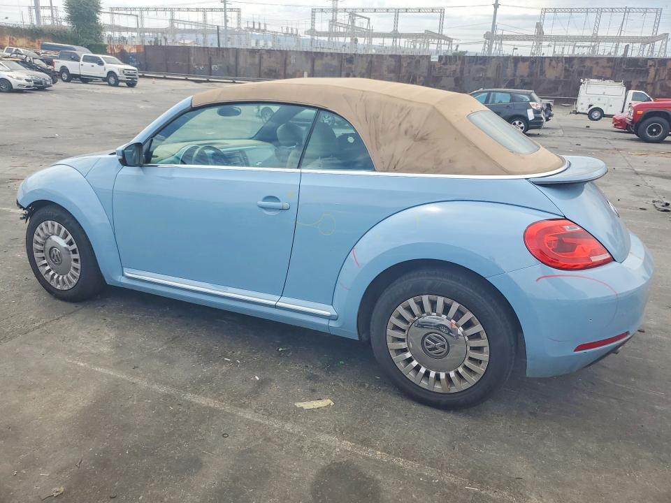2015 Volkswagen Beetle მანქანა იყიდება აუქციონზე, vin: 3VW517AT4FM801697, აუქციონის ნომერი: 66719676