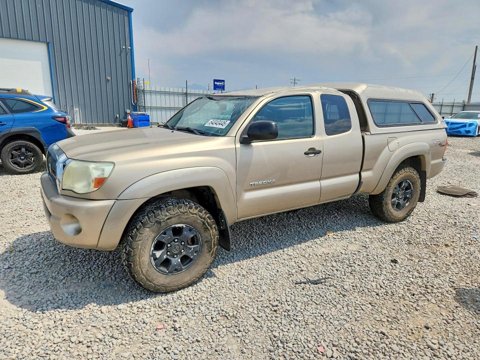 Продажа на аукционе авто 2006 Toyota Tacoma, vin: 5TEUU42N36Z266630, номер лота: 64040446