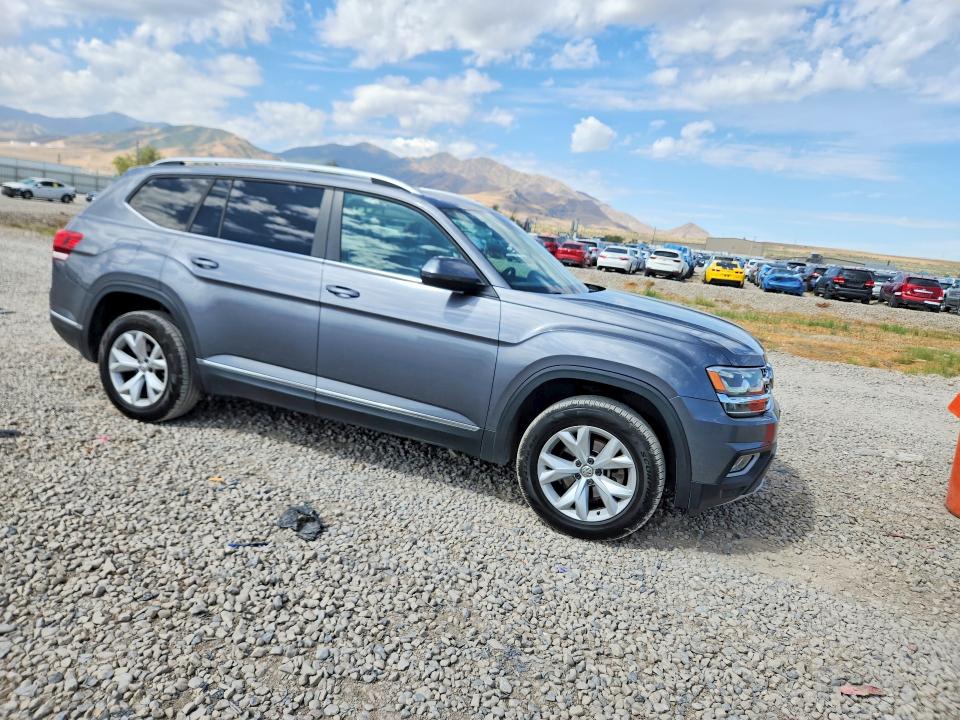 Продажа на аукционе авто 2018 Volkswagen Atlas, vin: 1V2MR2CA7JC571698, номер лота: 65672196